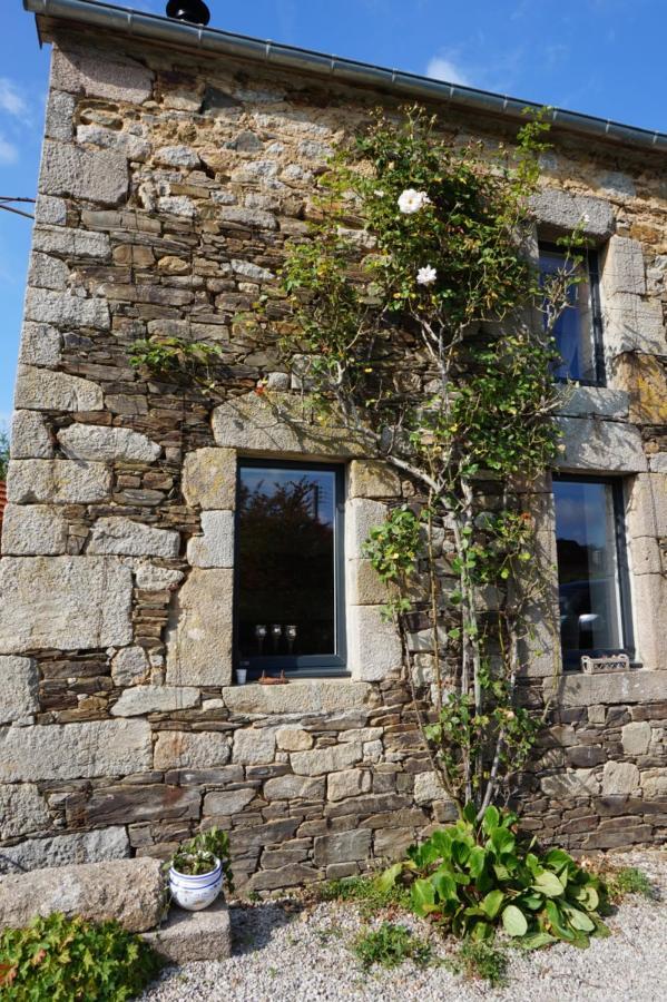 Au Fil De L'Eau Bed & Breakfast Le Vast Dış mekan fotoğraf