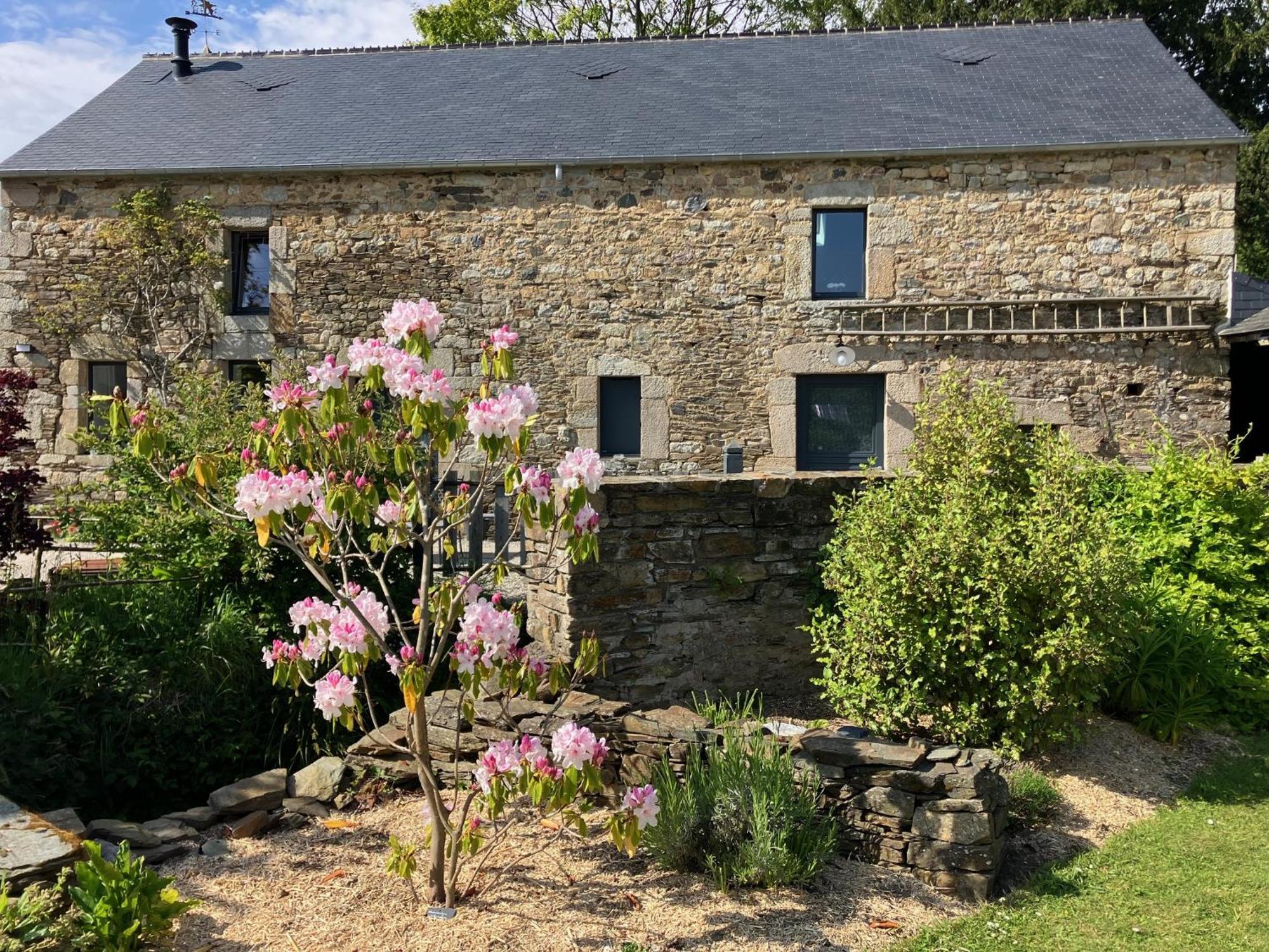 Au Fil De L'Eau Bed & Breakfast Le Vast Dış mekan fotoğraf
